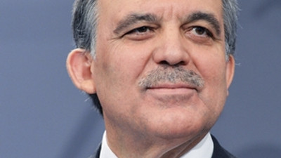 Fehmi Koru yazdı: Abdullah Gül siyasete dönerse anketi..