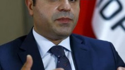 Demirtaş'tan Bahçeli'ye ''şerefsiz''...