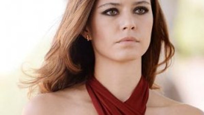 Kösem Sultan'da Beren Saat bilmecesi