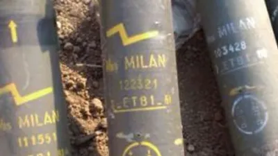 Çöpte onlarca tanksavar kartuşu bulundu !