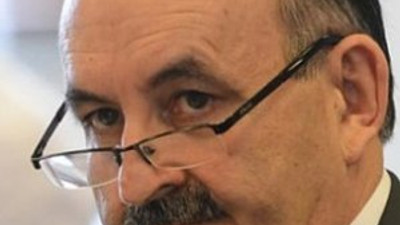 Bakan'ın villası da yıkıldı !