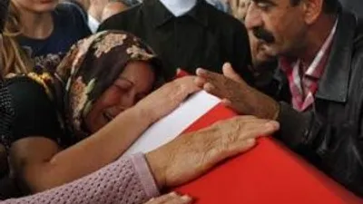 Şehit Astsubay Ceylan'ı binler uğurladı