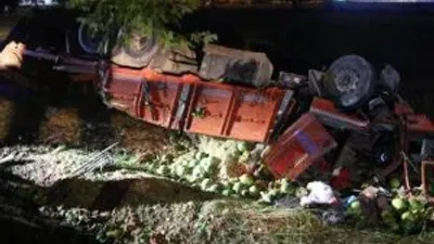 Hurdaya dönen kamyonda 'kayıp çocuk' aradılar