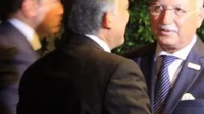 En mutlu gününde yalnız bırakmadı