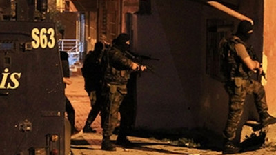 Van'da polis aracına roketatarlı saldırı