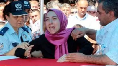 Şehit eşi isyan etti !