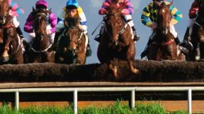 Devletin parasıyla at yarışı oynamış !