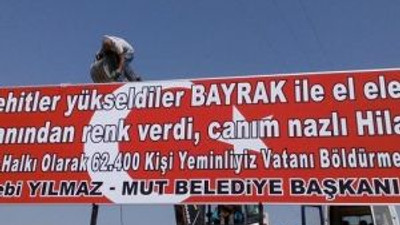Mersin'de dikkat çeken tabela!