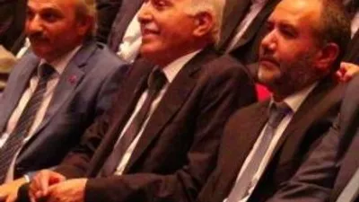 ''AKP besmele ile değil, Fatiha ile başlasın''