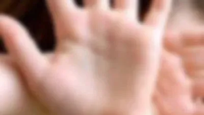 Küçük kızı zorla öpmeye 9 yıl hapis
