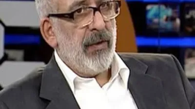 Yandaş yazardan Ahmet Hakan için şok yazı !