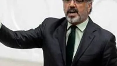 Sırrı Sakık'a hapis cezası