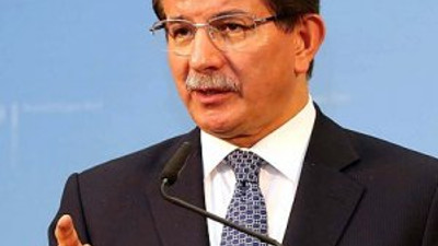 Davutoğlu: "Rusya büyük yanlış içinde"