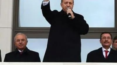 Erdoğan'dan balkon konuşması