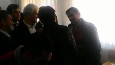 Sandık başında fotoğraf krizi !