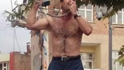 Bağımsız adayın 'çıplak' isyanı