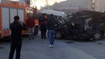 Ağrı'da katliam gibi kaza: 8 ölü