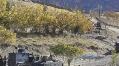 İki ünlü yazarın kitaplarına toplatma kararı !
