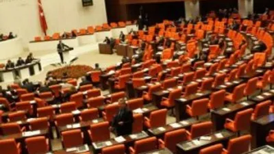Yeni kabinede 2 kadın bakan