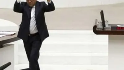 CHP'li vekil "lanet olsun" dedi !