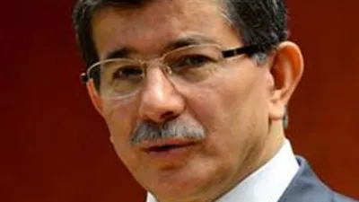 Davutoğlu iş adamlarının yüreğine su serpti