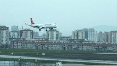 THY o ile tüm seferleri iptal etti !