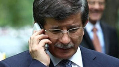 Davutoğlu'ndan o aileye taziye telefonu