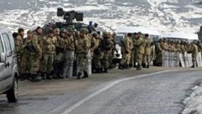 Şırnak'a gitmek isteyen 100 araca izin yok