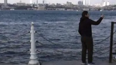 İranlı turist denize düştü !