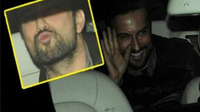 Tarkan'dan magazincilere gece yarısı öpücüğü !