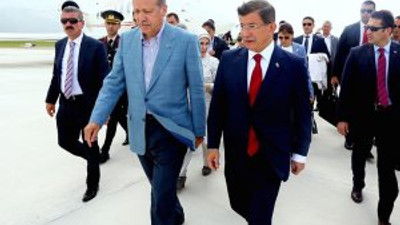 Erdoğan, Davutoğlu için pişman mı ?
