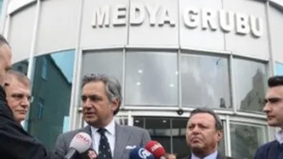 Doğan Holding'ten Akit'e ziyaret