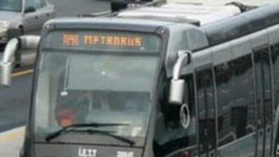 Metrobüste yeni uygulama !