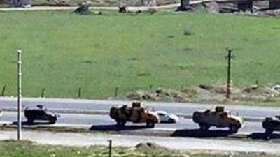 Tanklar "Türkiyem" şarkısıyla kente girdi