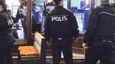 Kız yurdunda polis araması