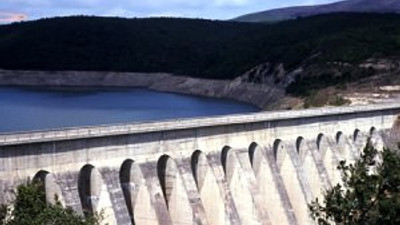 Bakan barajlardaki son durumu açıkladı