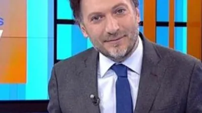 Mirgün Cabas'ın programı kaldırıldı