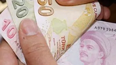 Emekliye 2 müjde birden ! O ücret kalkıyor