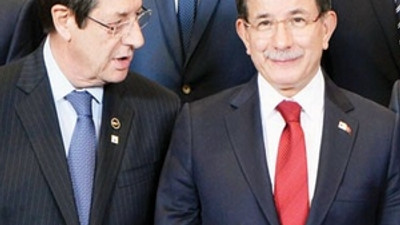 Ercan Havalimanı'na karşılık Rumlara Türk limanları