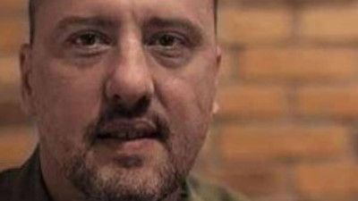 Ahmet Şık iki gazetenin Brüksel manşetine ateş püskürdü