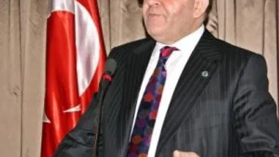 Mustafa Boydak: 'Düşün yakamızdan'