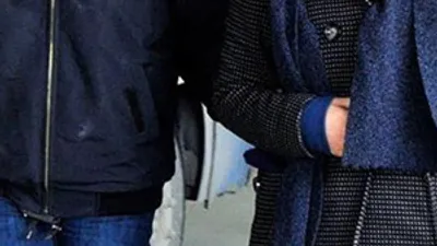 3 bombacı terörist İzmir'de yakalandı !