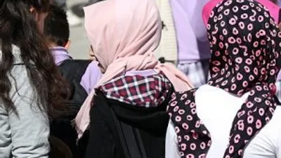Başörtüsü için karar çıktı !