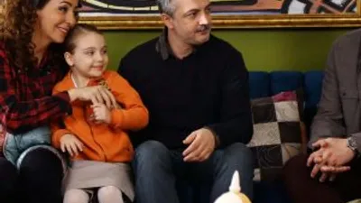 Aile İşi, Ece için kenetleniyor