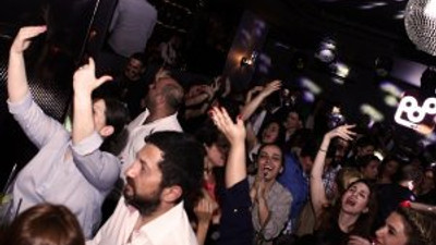 Popmod geçmişe yolculuğa davet ediyor