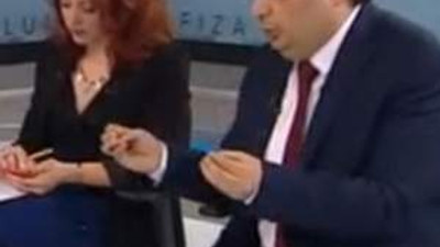 ''Davutoğlu ile devam edemeyiz''