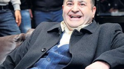 Şafak Sezer hastaneden kaçmaya çalıştı
