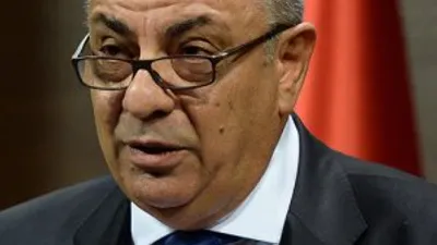 Tuğrul Türkeş de bıyık bıraktı
