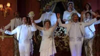 Uygur kardeşler gülmekten kırıp geçirdi