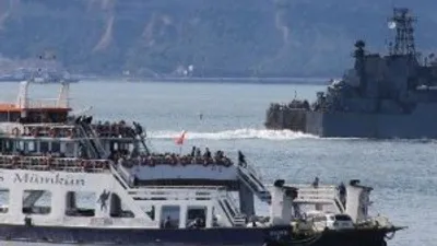 Rus gemisi Çanakkale Boğazı'nda